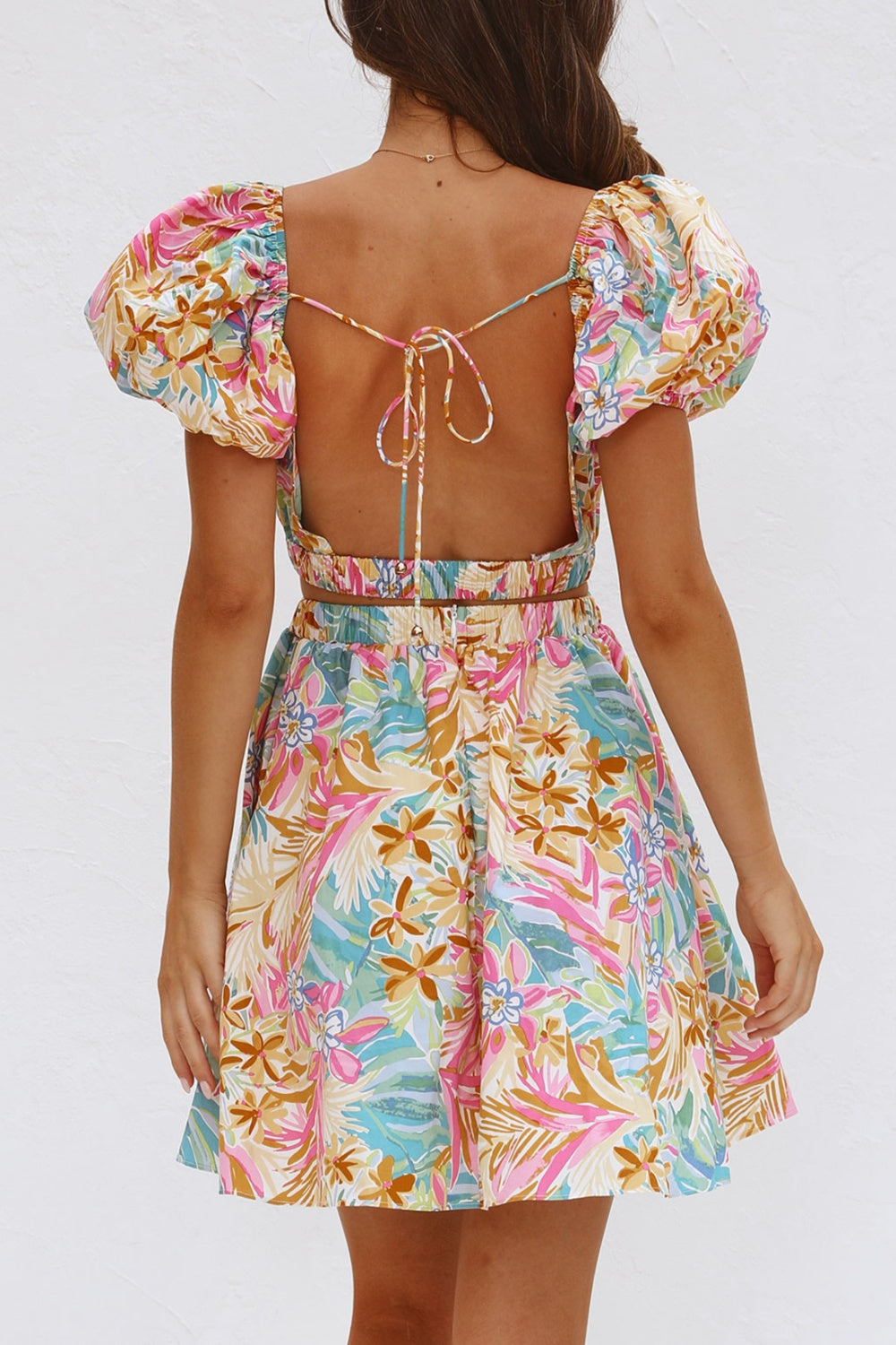 STUNNLY  Backless Floral Short Sleeve Mini Dress   