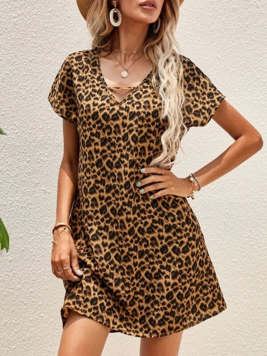 STUNNLY  Leopard Short Sleeve Mini Dress   