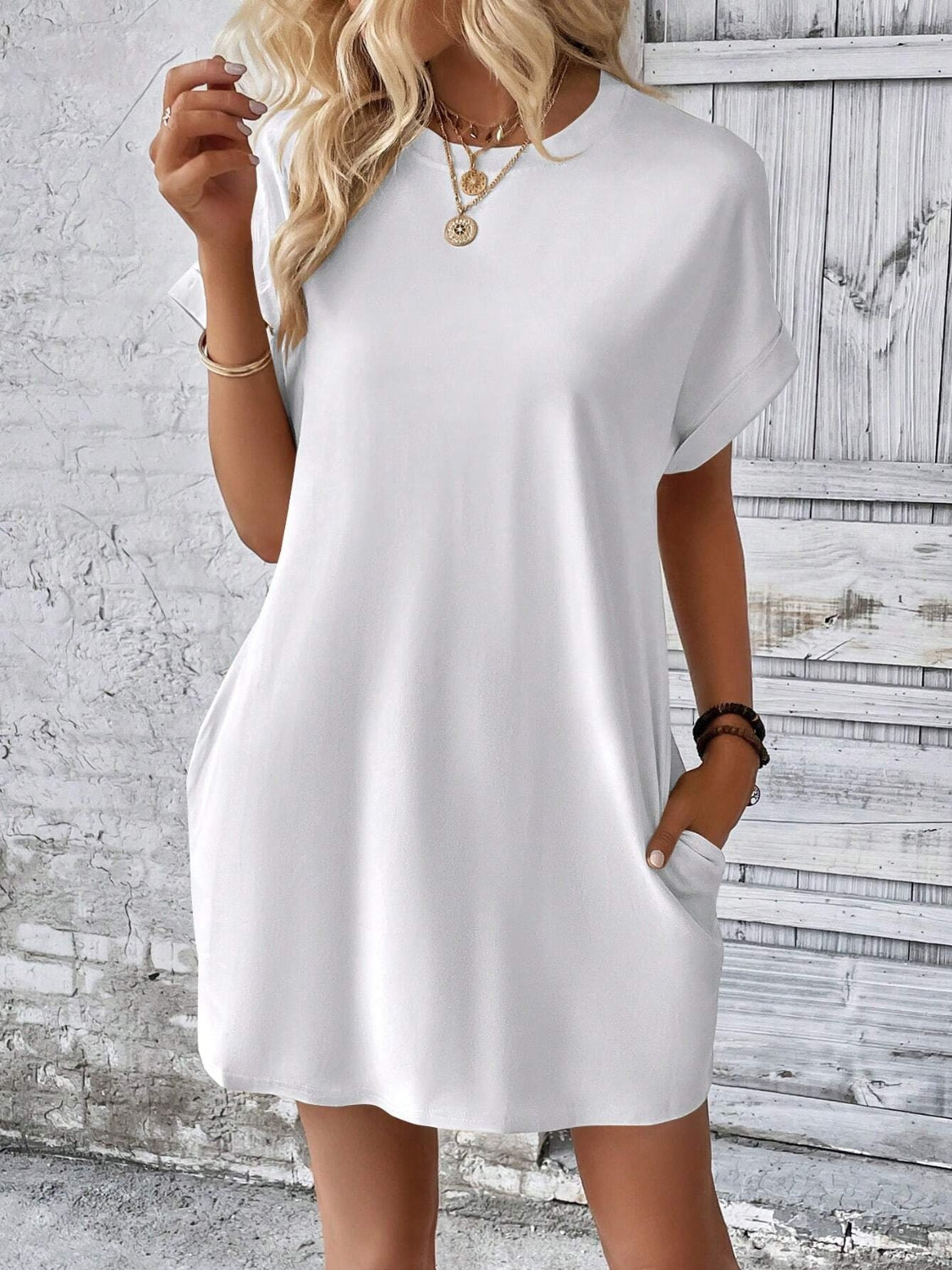 Round Neck Short Sleeve Mini Dress   