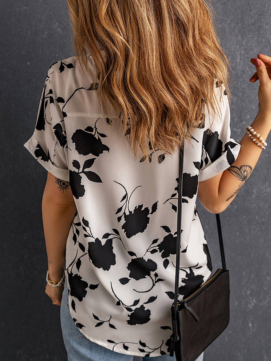 STUNNLY  Full Size Printed Notched Short Sleeve Blouse   