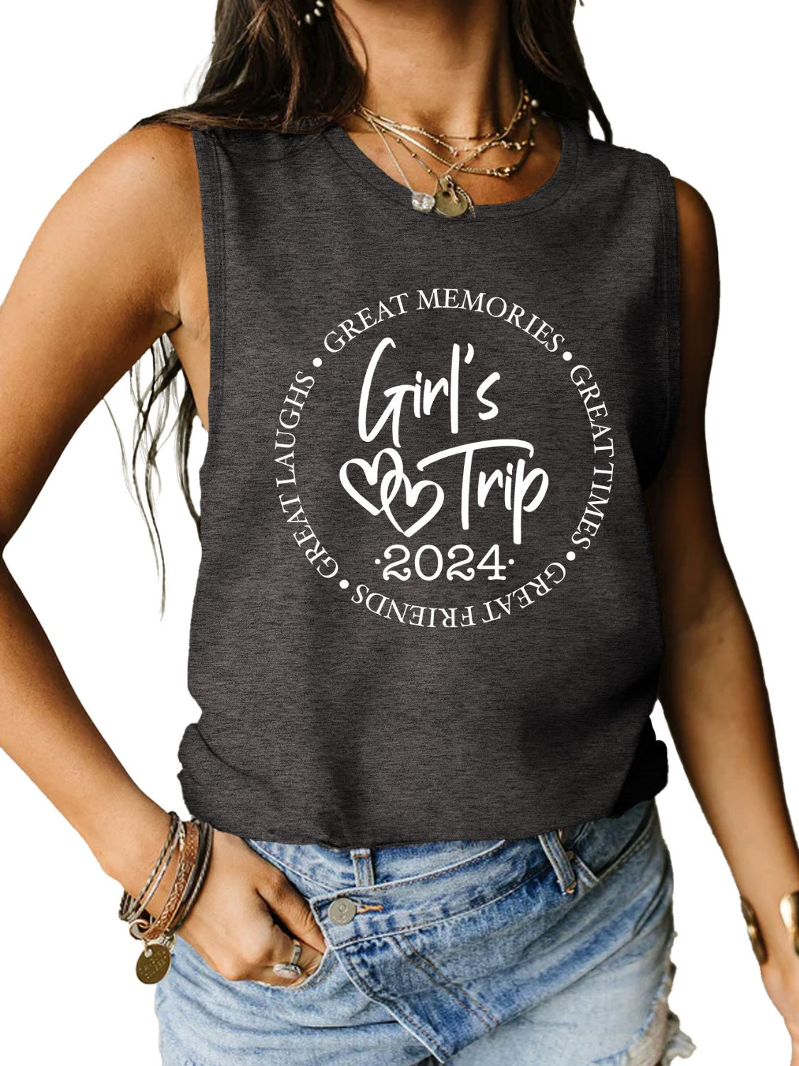 STUNNLY  Letter Graphic Round Neck Tank   