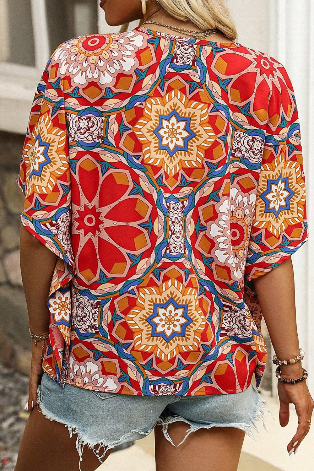 STUNNLY  Printed V-Neck Half Sleeve Blouse   