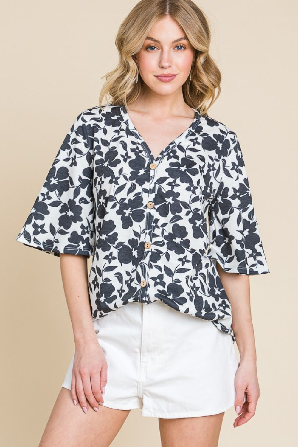 BOMBOM Floral Decorative Button V-Neck Top   