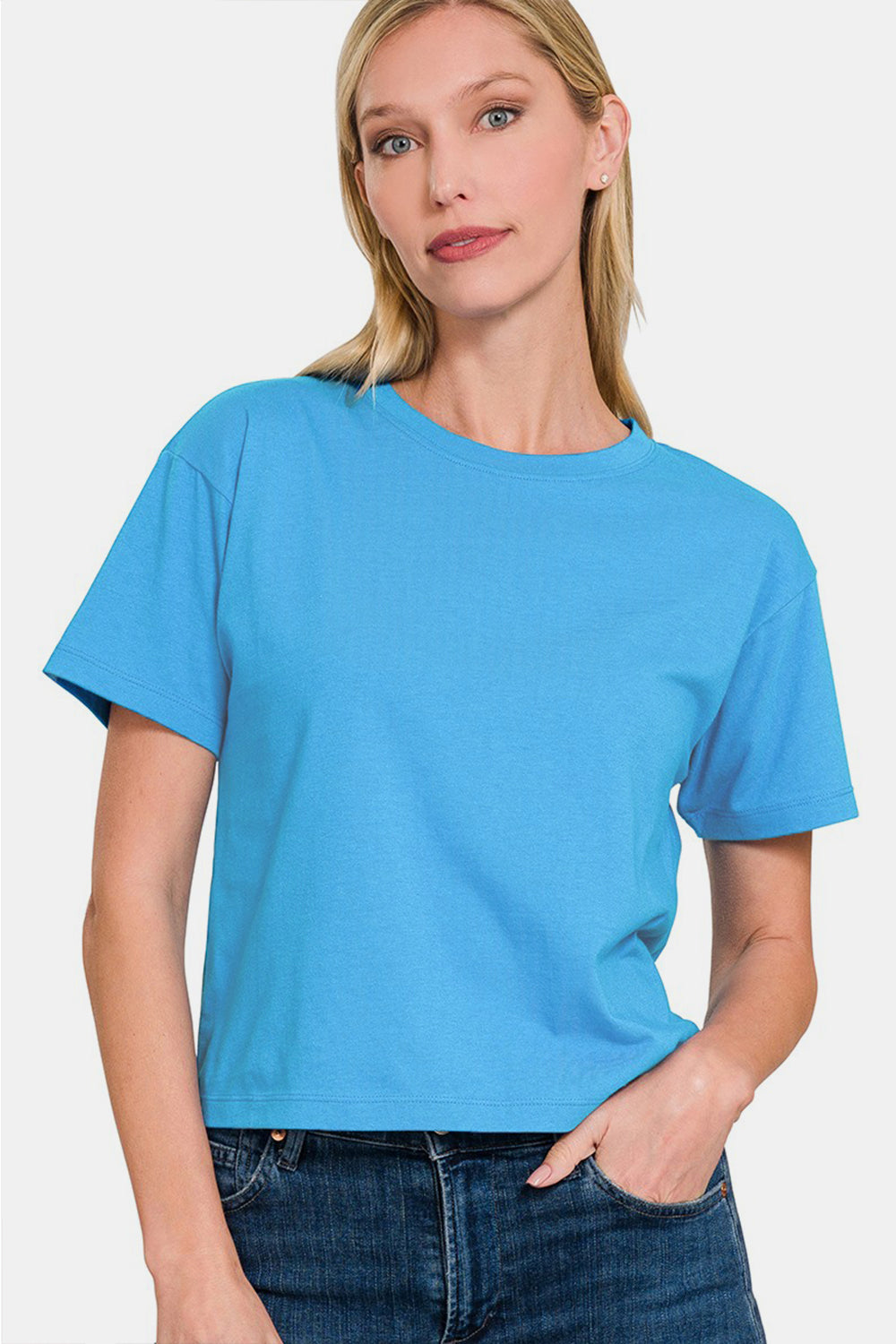 STUNNLY  Zenana Round Neck Short Sleeve Cropped T-Shirt   