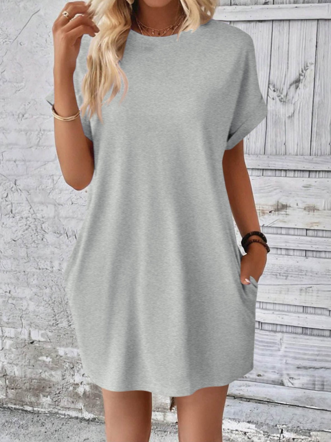 Round Neck Short Sleeve Mini Dress   