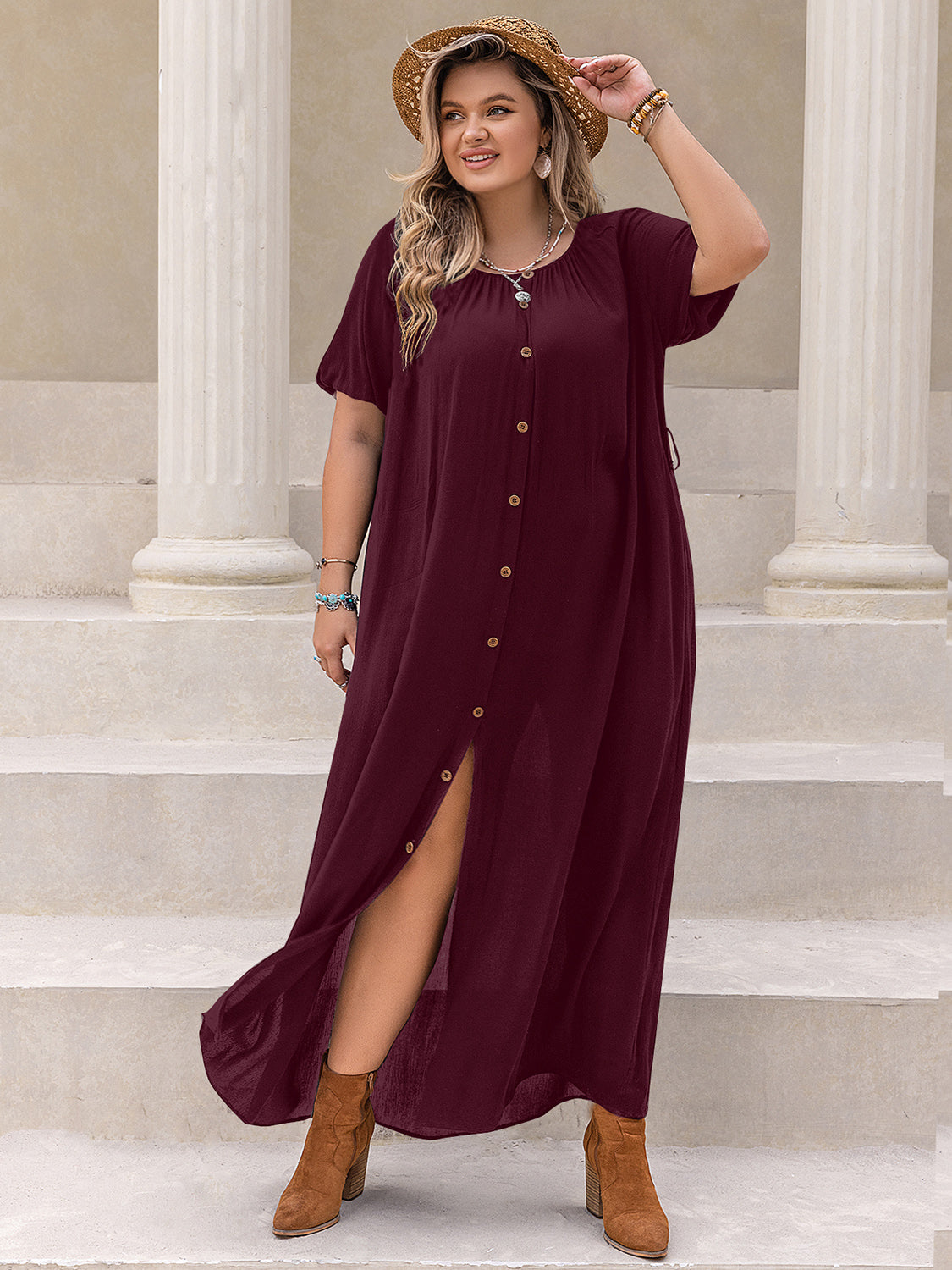 Plus Size Round Neck Half Sleeve Dress   