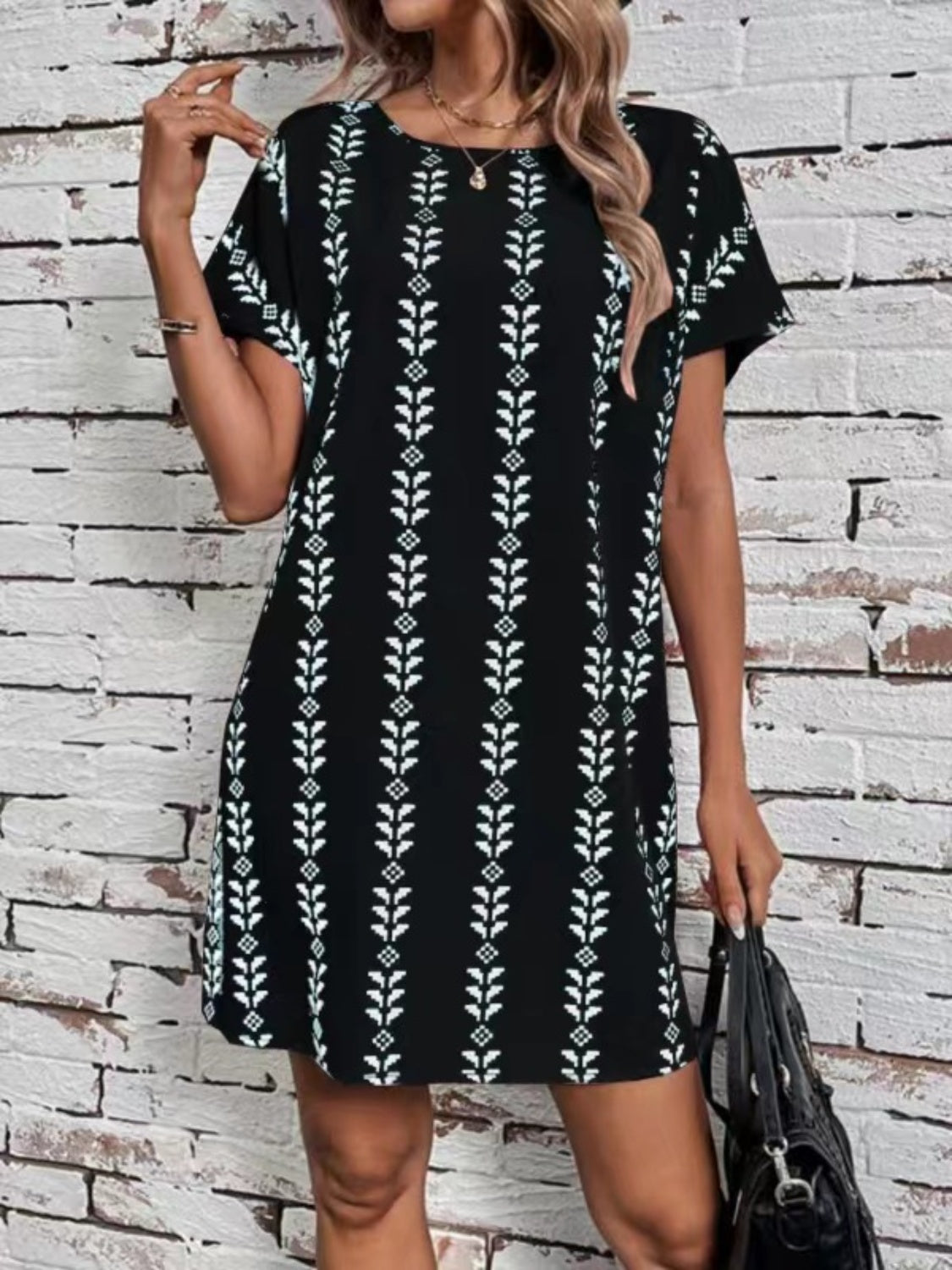 Printed Round Neck Short Sleeve Dress Black S 