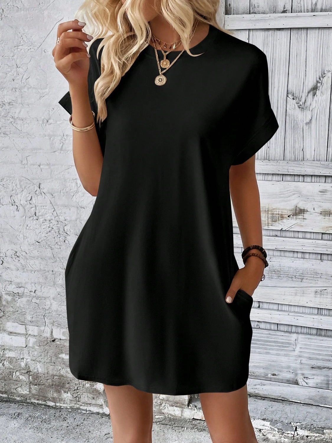 Round Neck Short Sleeve Mini Dress   