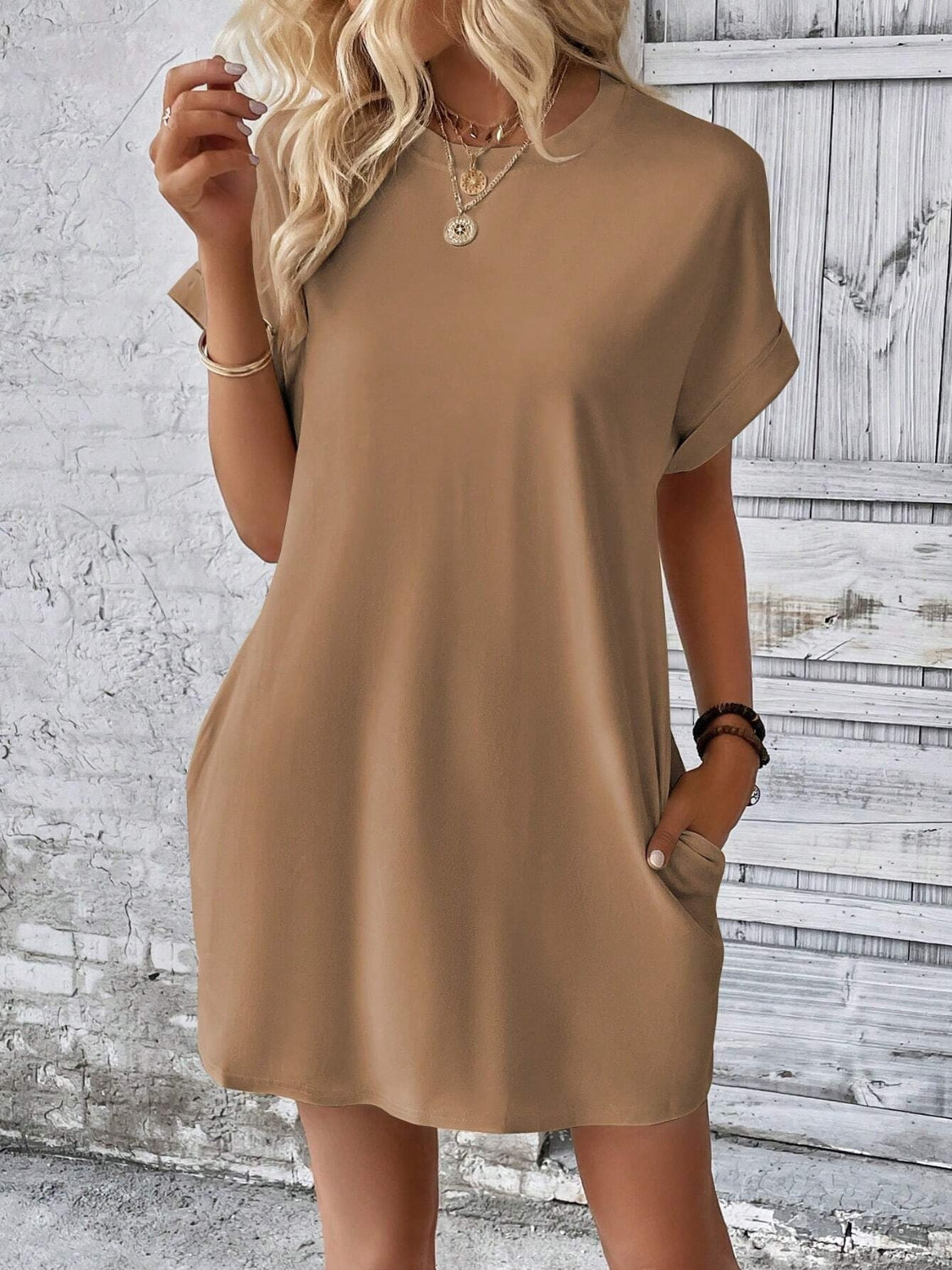 Round Neck Short Sleeve Mini Dress   