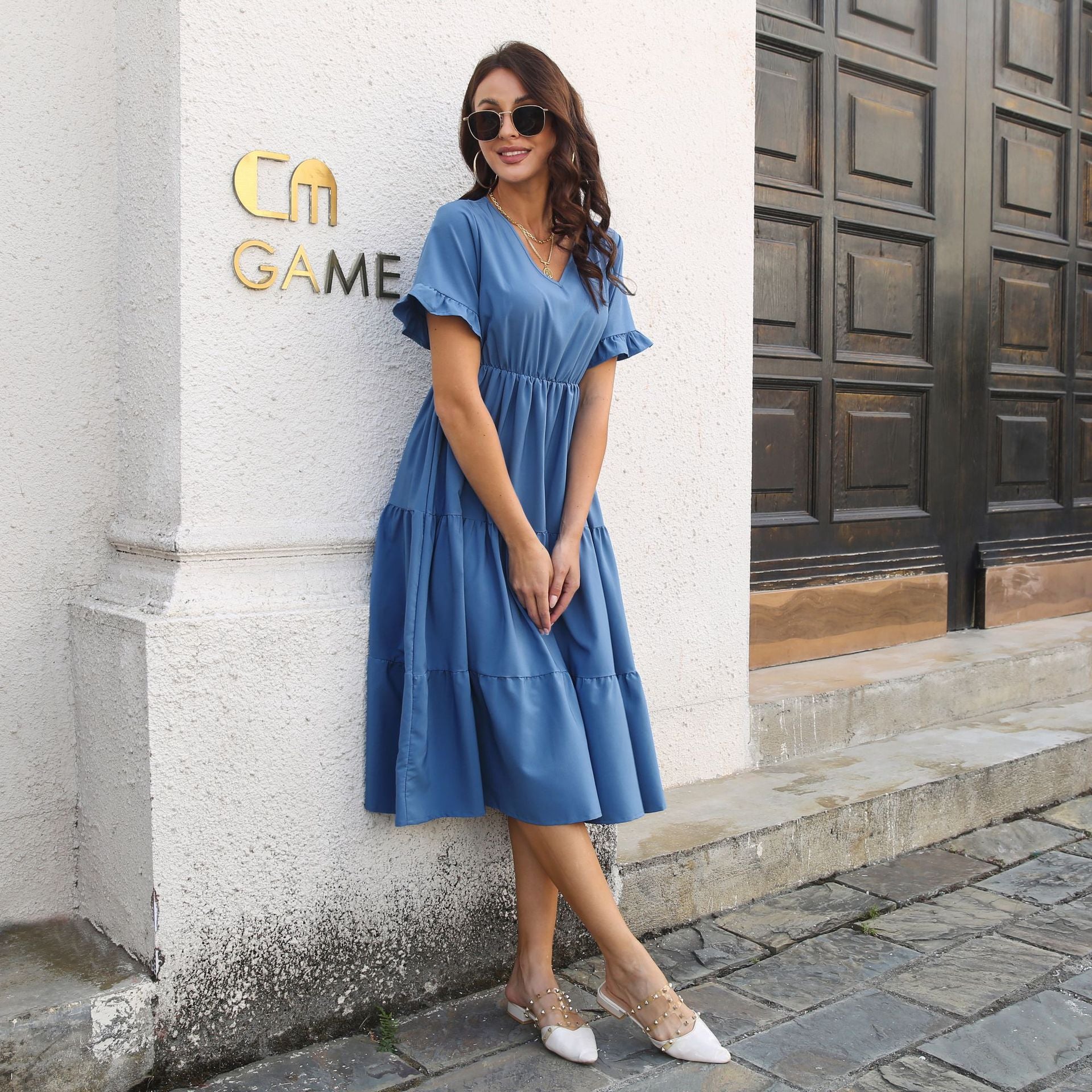 V-Neck Short Sleeve Midi Dress   