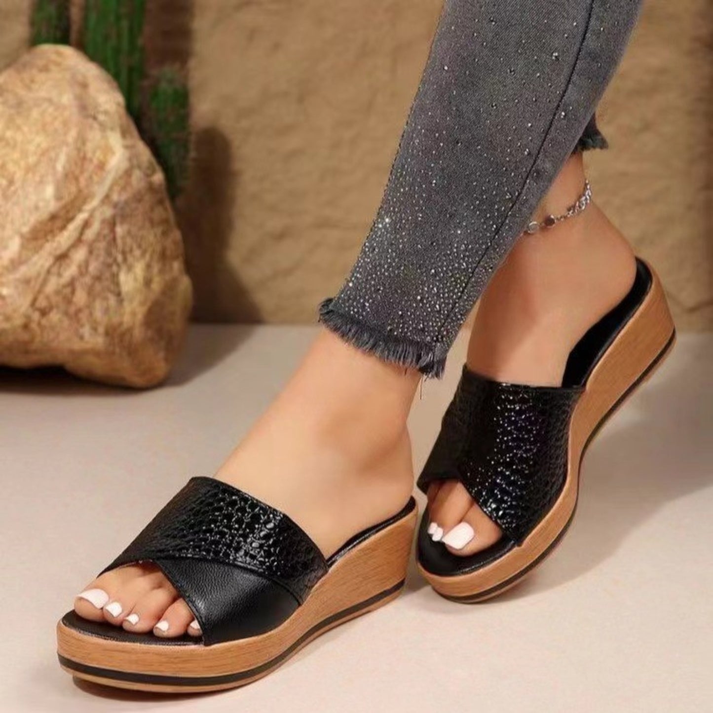 PU Leather Open Toe Sandals Black 36(US5) 