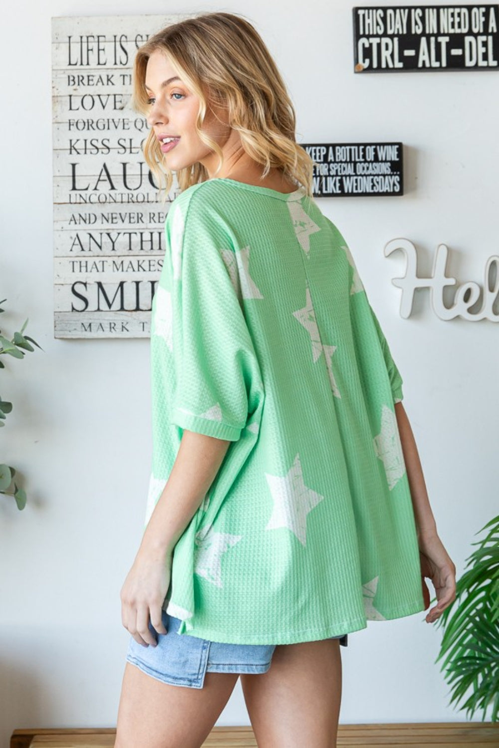 HOPELY Star Pattern Oversized Waffle T-Shirt   