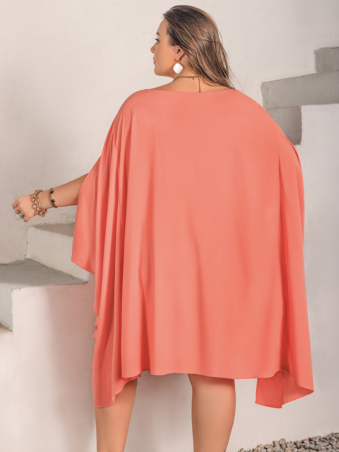 Plus Size Round Neck Batwing Sleeve Mini Dress   