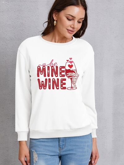 BE MINE WINE Round Neck Long Sleeve Sweatshirt White S 