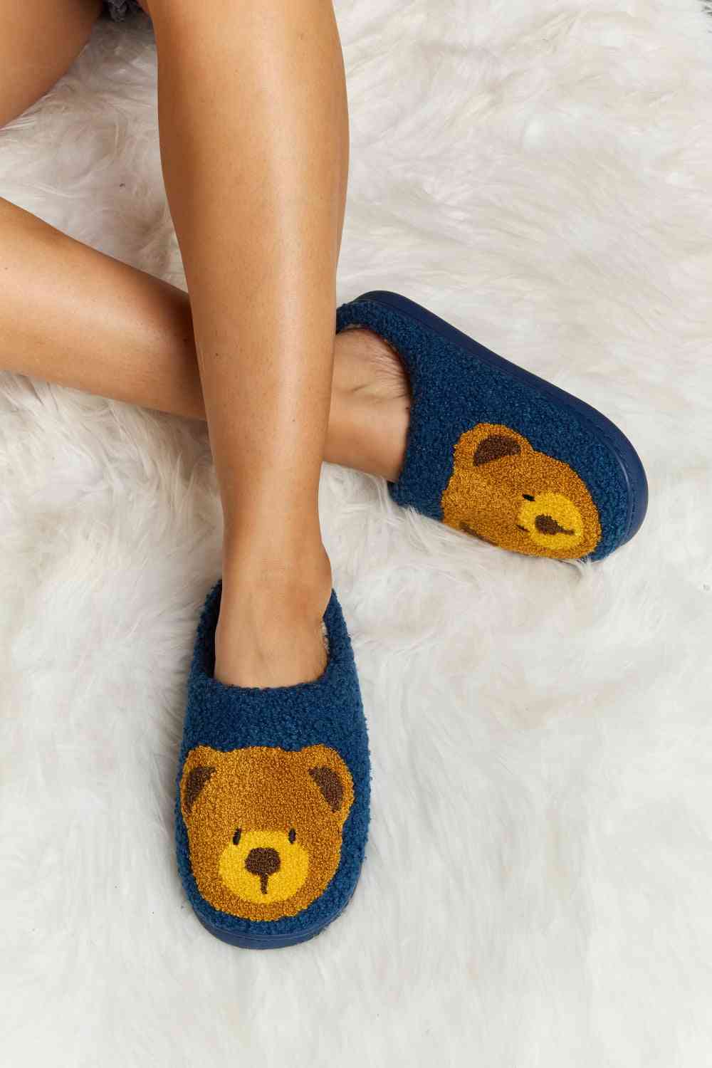 Melody Teddy Bear Print Plush Slide Slippers Navy S 