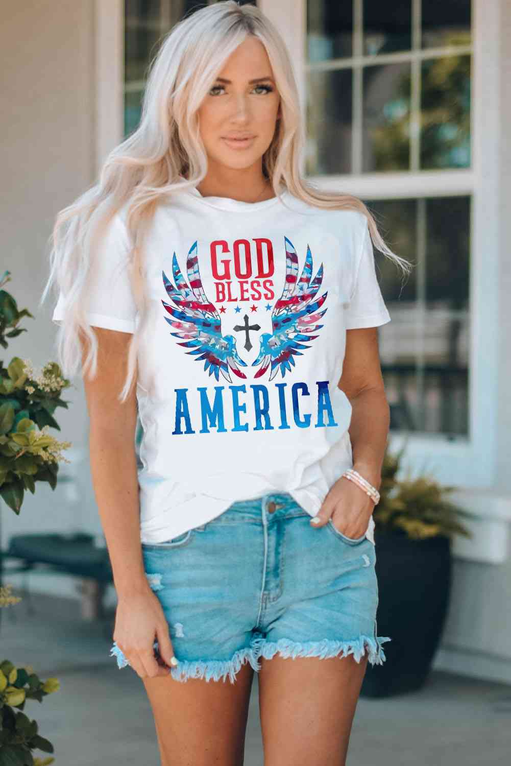 GOD BLESS AMERICA Cuffed Tee Shirt   