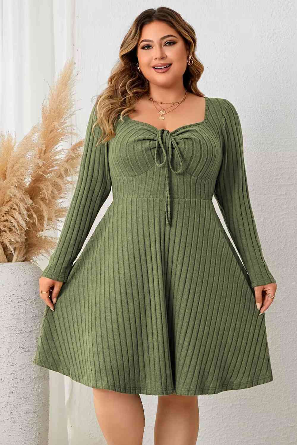 Plus Size Sweetheart Neck Long Sleeve Ribbed Dress Matcha Green 1XL 
