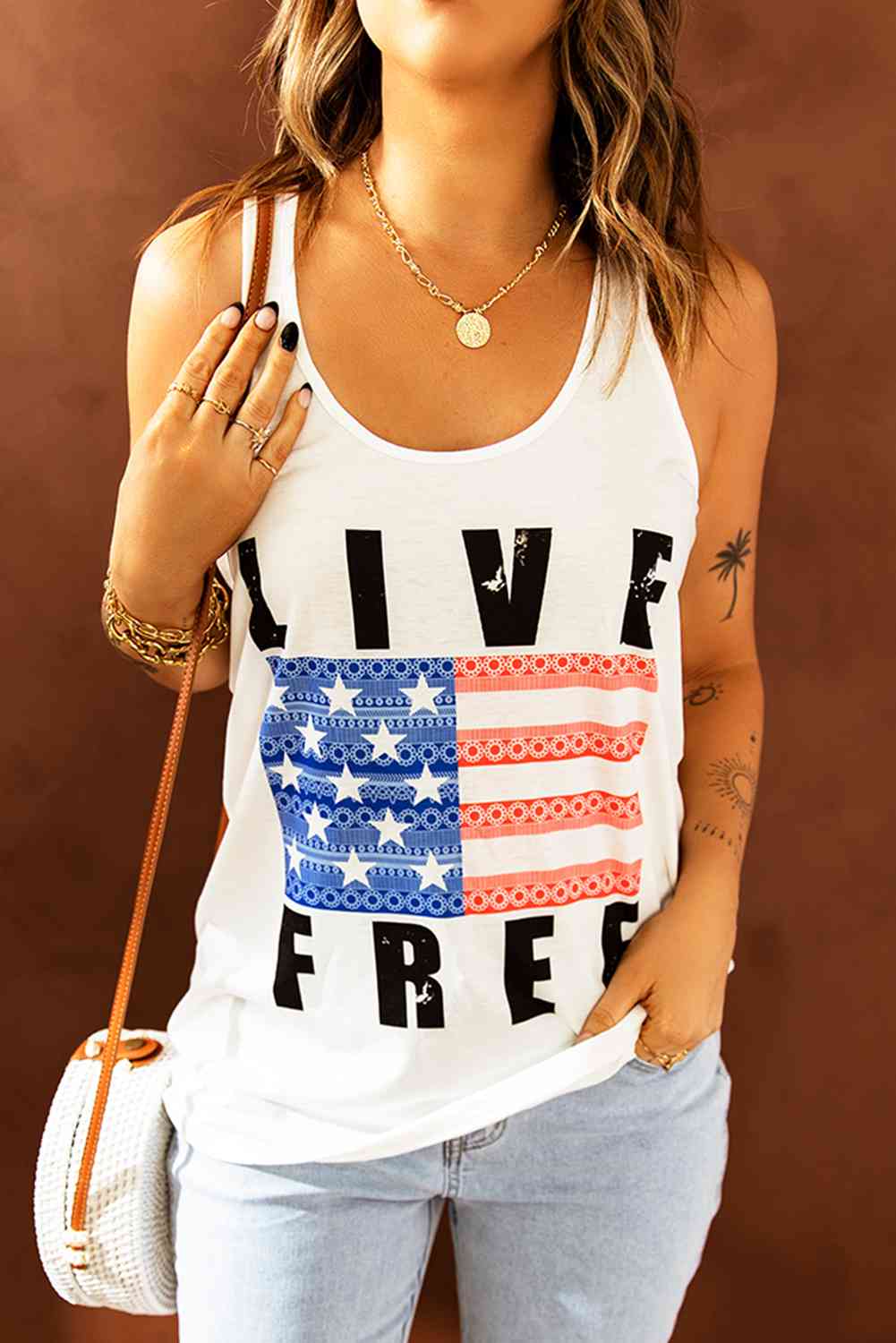 LIVE FREE Stars and Stripes Graphic Tank White S 